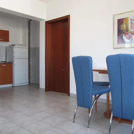 Apartment 15916b Slatine